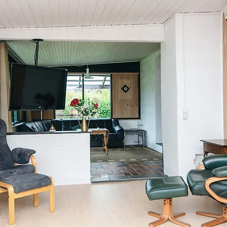 8 Person In Ebeltoft